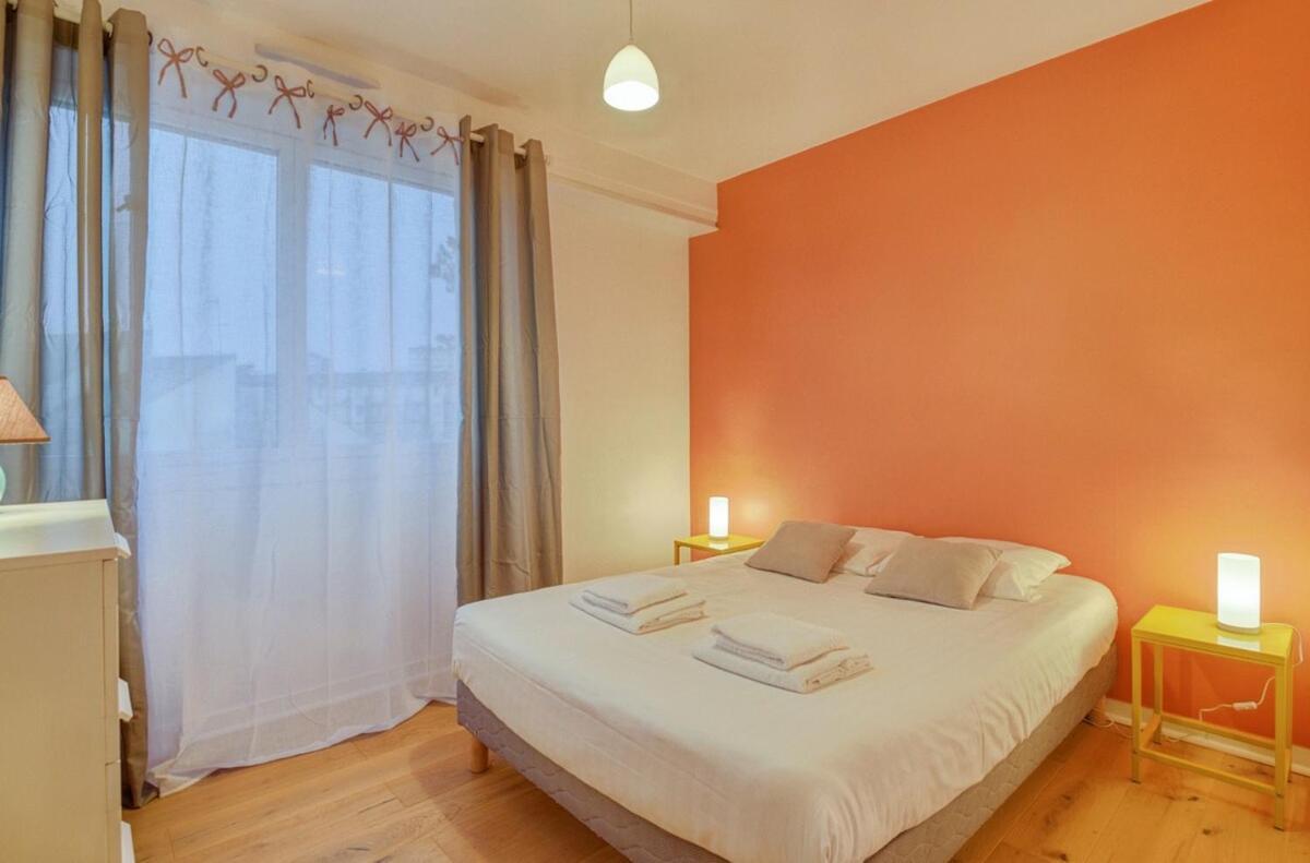 Le Fougeres - 2 Chambres, Garage Prive Рен Екстериор снимка